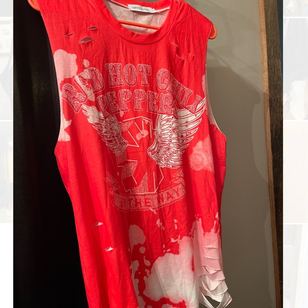 Red hot chili pepper band shirt